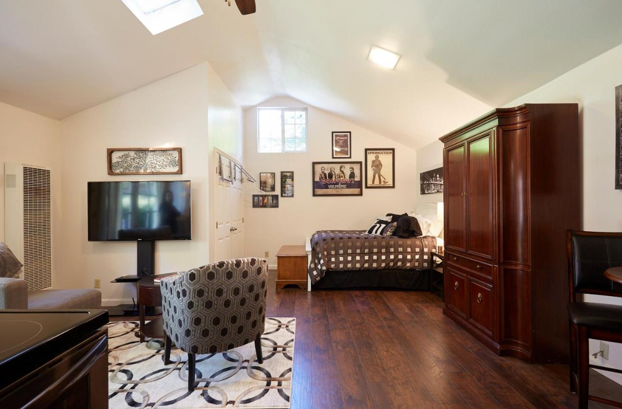 Willow Glen Private Studio - 1 Queen Bed And 1 Queen Inflatable San Jose Bagian luar foto